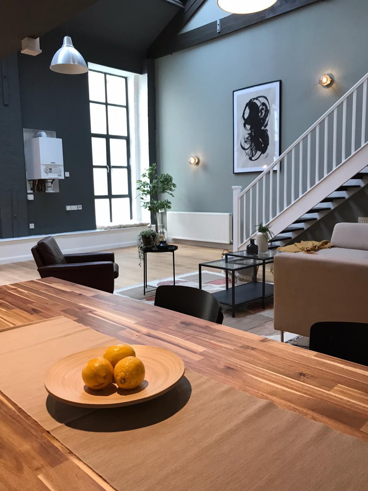 high-end decorating Acton, W3